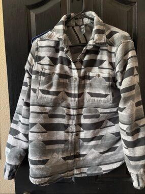 Mountain hardwear Women’s Medium